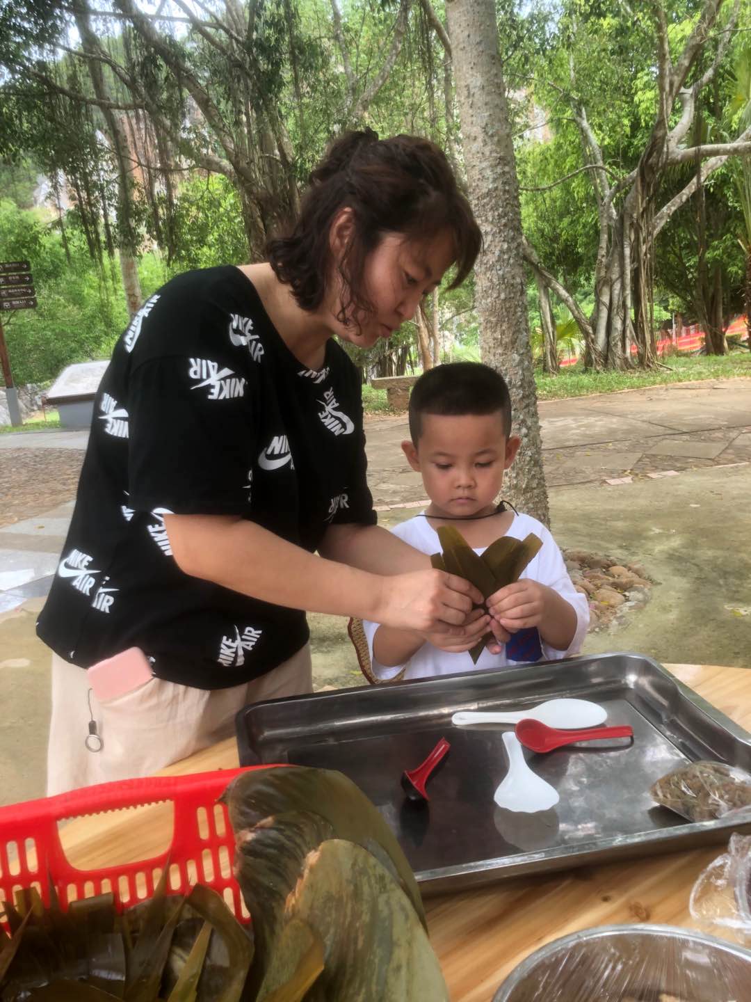 包粽子活动4.jpg